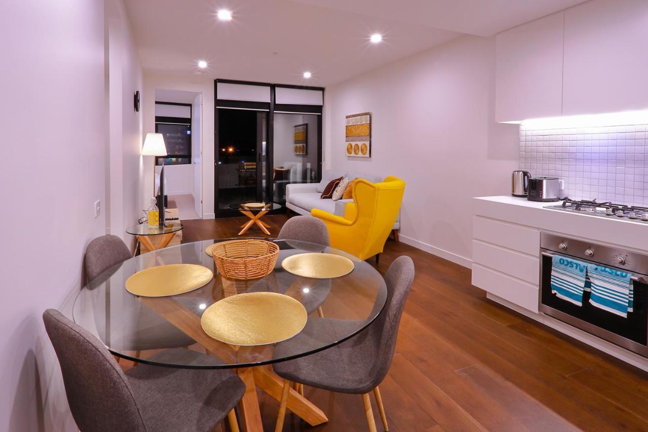 Astra Apartments Glen Waverley Buitenkant foto