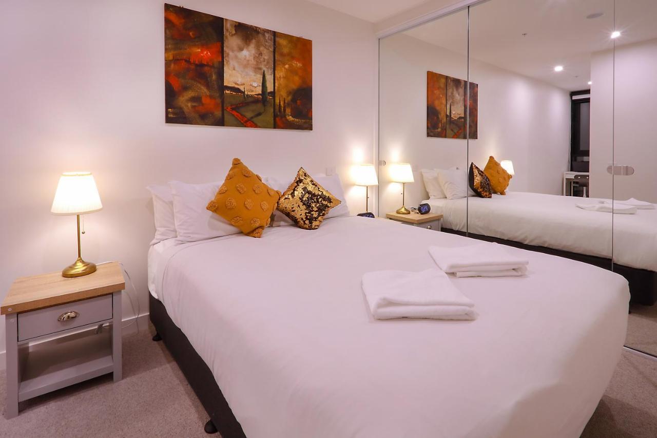 Astra Apartments Glen Waverley Buitenkant foto